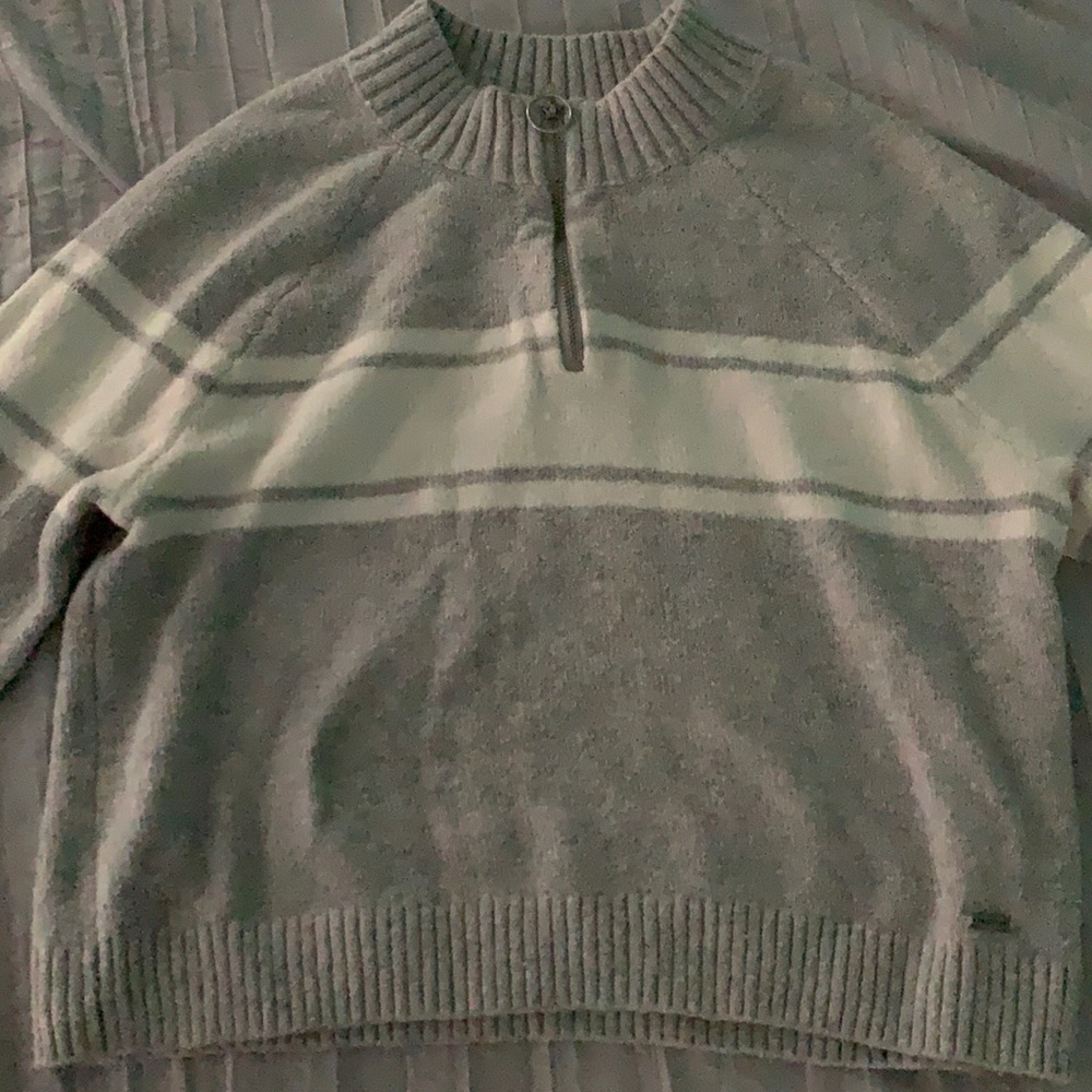 Hollister quarter zip cropped sweater
